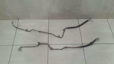 Mercedes C Klass W205 Växellådsrör A2052703400 Transmission Oil Line M274