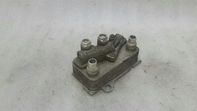 Масляный радиатор коробки передач Mercedes C-класса W205 A0995001900 Масляный радиатор коробки передач C200 CGI