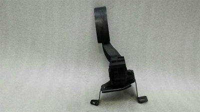 Mercedes A-Klasse W176 Gaspedal (elektrisch) A2463001904 Gaspedal W117.