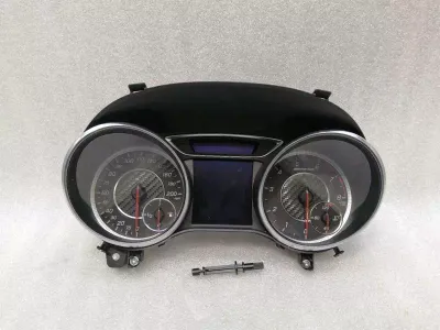 Mercedes A45 AMG W176 SPEEDOMETER A1769006204 Speedometer MPH BLACK SERIES