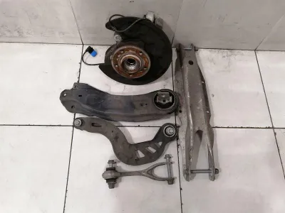 Mercedes A45 W176 правая задняя ступица A1763500600 Подвеска ступицы колеса задняя правая