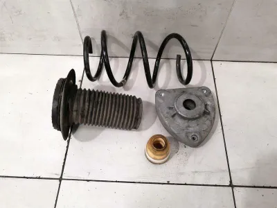 Mercedes A45 W176 Передний амортизатор A1763211204 Передний амортизатор Re Spares