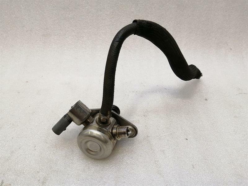 Mercedes-Benz A (W176) Mercedes A45 AMG W176 Fuel Pump Mechanical A1330700001 Fuel Pump Body type: Hatchback
Fuel: Petrol
