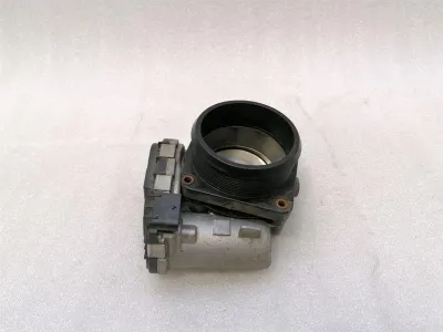 MERCEDES A45 W176 Droseles korpuss A2761410125 Droseles korpuss M133 AMG