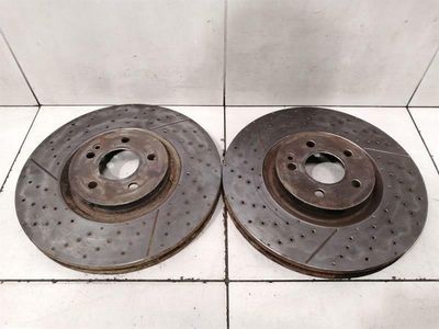 Mercedes A Klasse W176 A45 AMG Bremsscheibe vorne A1764210212 Bremsscheibe vorne