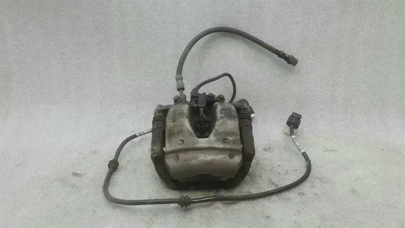 Mercedes-Benz S Coupe (C217) Right Rear Calliper Mercedes E Class W213 Right Rear Caliper A00042...