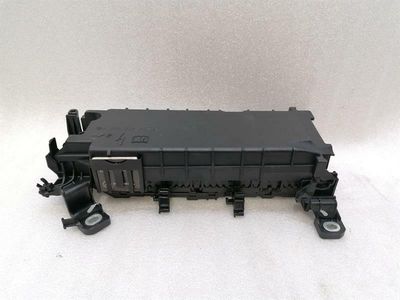 Mercedes A Class W176 Кутия с предпазители A2465400340 Кутия с предпазители