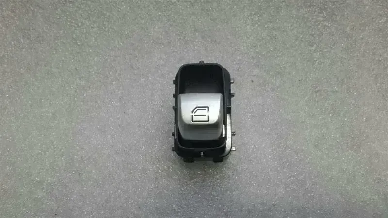 Mercedes-Benz S Coupe (C217) Switch
