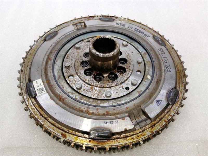 Porsche Boxster (981) flywheel Porsche Cayman 718 Flywheel 982105264 Flywheel ...