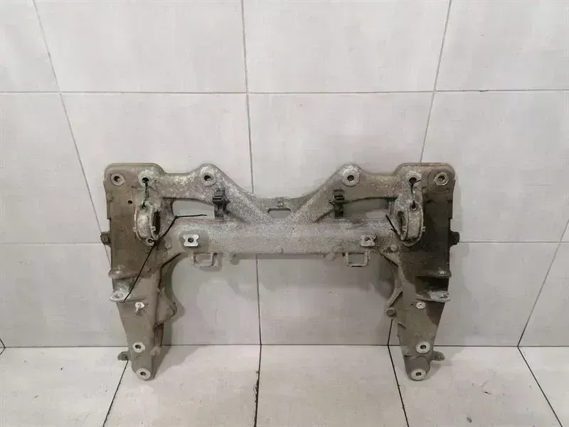 Porsche Boxster (981) Beam / Subframe Front Porsche Boxster 718 Beam Subframe Front 9913410...