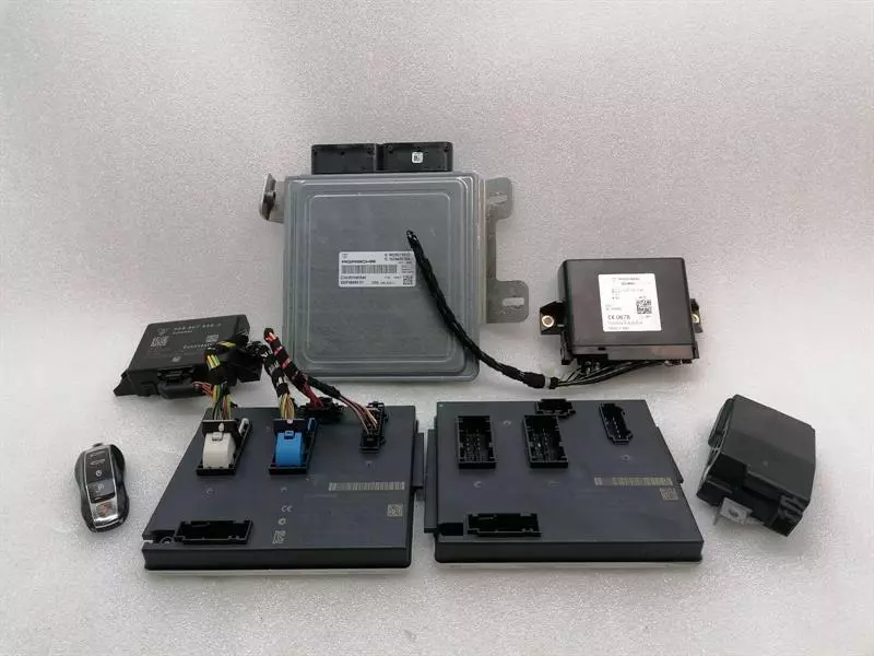 Porsche Boxster (981) Engine ECU Porsche Cayman 718 Boxster Engine ECU 982907309...