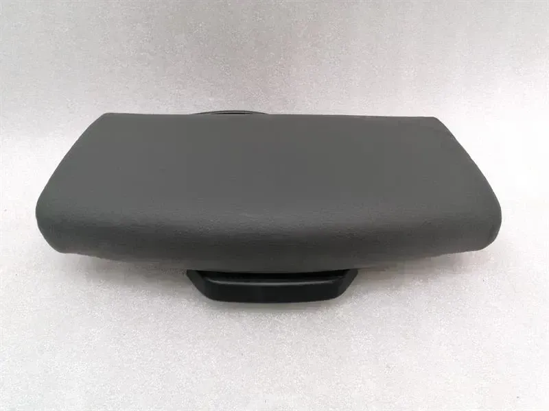 Mercedes-Benz A (W177) Mercedes A Class W177 Seatpad A1779101401 Seat Knee Bolster Cover Driver Cushion Body type: Hatchback
Fuel: Petrol