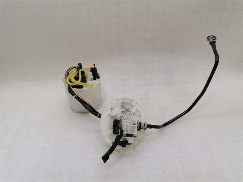 Mercedes-Benz A (W177) Mercedes A Class W177 A35 AMG Fuel Pump Electric A2474703300 Fuel Pump Body type: Hatchback
Fuel: Petrol