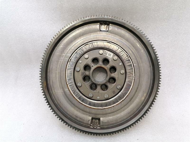 Mercedes-Benz A (W177) Mercedes A35 AMG W177 Flywheel A2600300100 Flywheel Body type: Hatchback
Fuel: Petrol