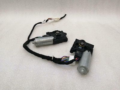 Mercedes A Class W177 Комплект двигател за люк A1779064902 Комплект двигател за люк