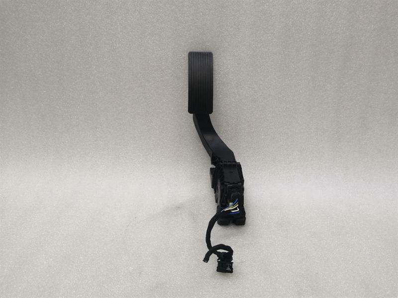 Mercedes-Benz A (W177) Mercedes A Class W177 A35 AMG Throttle Pedal (Electrical) A1773002100 Throttle Pedal