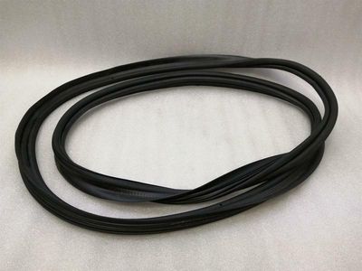 Mercedes A Klasa W177 Uszczelka klapy bagażnika A1777402200 Uszczelka klapy bagażnika