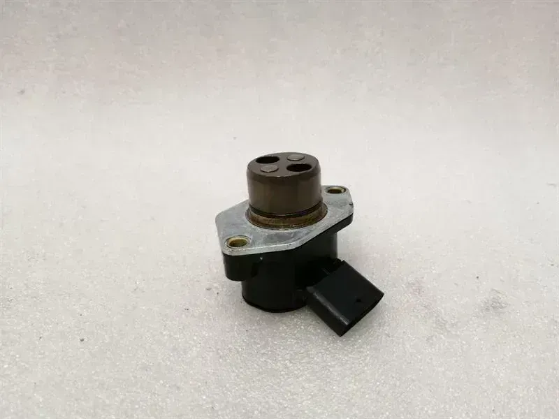 Mercedes-Benz A (W177) Mercedes A Class W177 A35 Vacuum Valve A2649820500 Lift Solenoid Vacuum Valve Body type: Hatchback
Fuel: Petrol