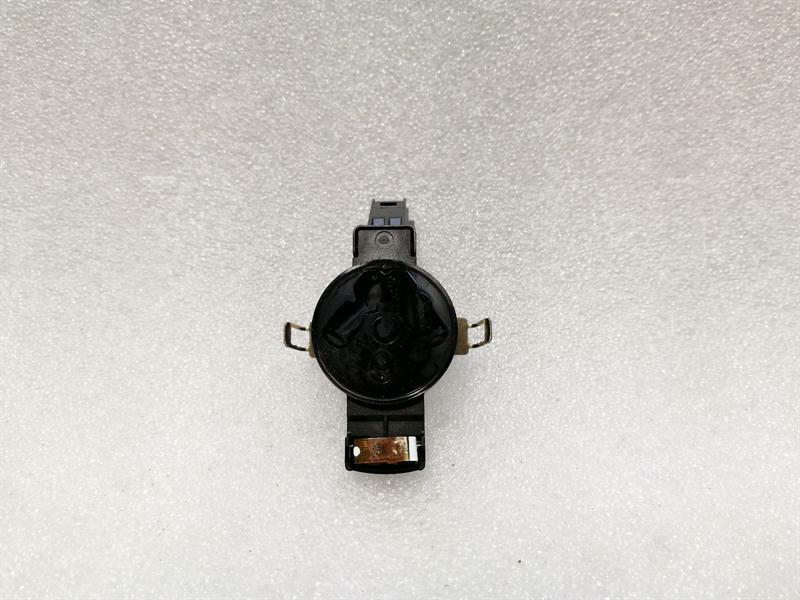 Mercedes-Benz A (W177) Mercedes A Class W177 Rain Sensor A2479009107 Rain Sensor Body type: Hatchback
Fuel: Petrol