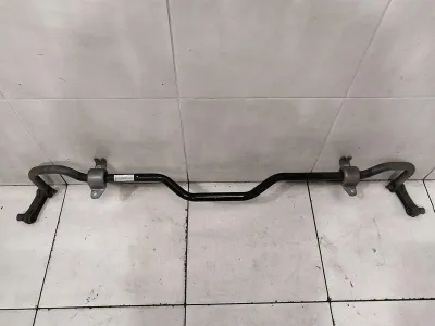 Mercedes A Klass W177 A35 AMG Krängningshämmare Bak A1773261900 Stabilisator Bak