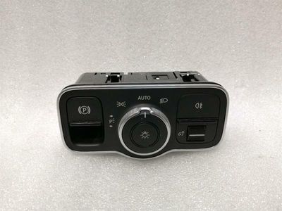 Mercedes A klases W177 W247 priekšējo lukturu slēdzis A2479052902 gaismas slēdzis