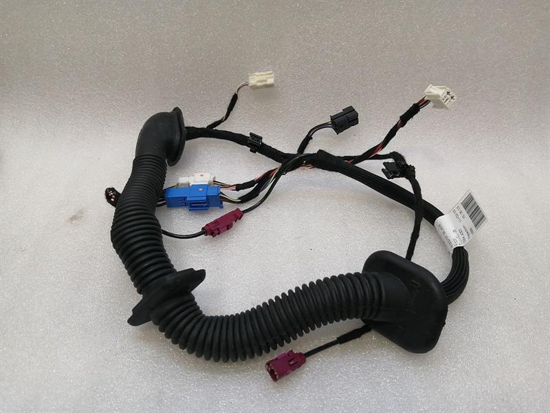 Mercedes-Benz A (W177) Mercedes A Class W177 Passenger Door Wiring A1775408220 Passenger Door Harness Body type: Hatchback
Fuel: Petrol