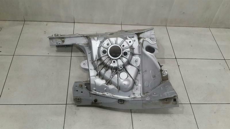 Mercedes E Class W213 Left Front Chassis Leg A2136208700 Left Front Wheel Arch Aluminium