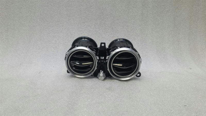 Mercedes-Benz S Coupe (C217) Air vent