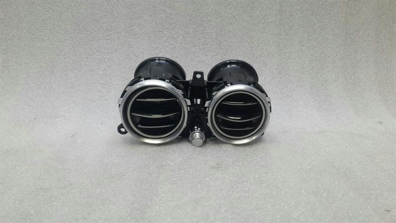 Mercedes-Benz S Coupe (C217) Air vent