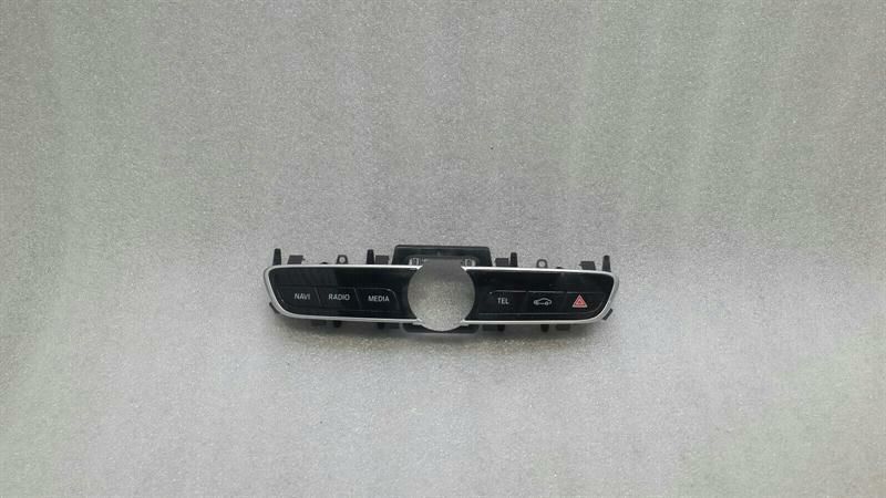 Mercedes E Class W213 CD Player Switch A2139054603 Switch Head Unit NAVI Radio