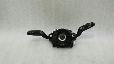 Audi A3 8V torkarskaft 8V09535210 indikatoromkopplare rattstångsomkopplare