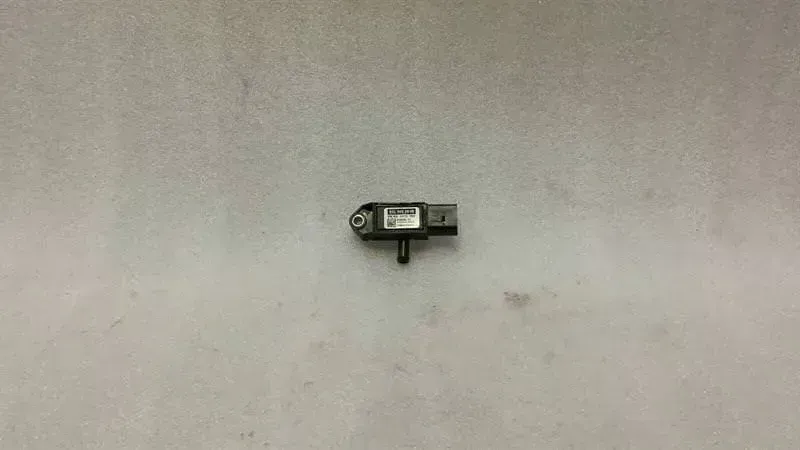 Audi A3 (8V) Audi A3 8V MAP sensor 03L906051B differential pressure sensor sensor Body type: Hatchback
Fuel: Diesel