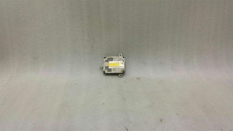 Audi A3 (8V) Audi A3 8V Xenon Ballast 8K0941597B Xenon Ballast Body type: Hatchback
Fuel: Diesel