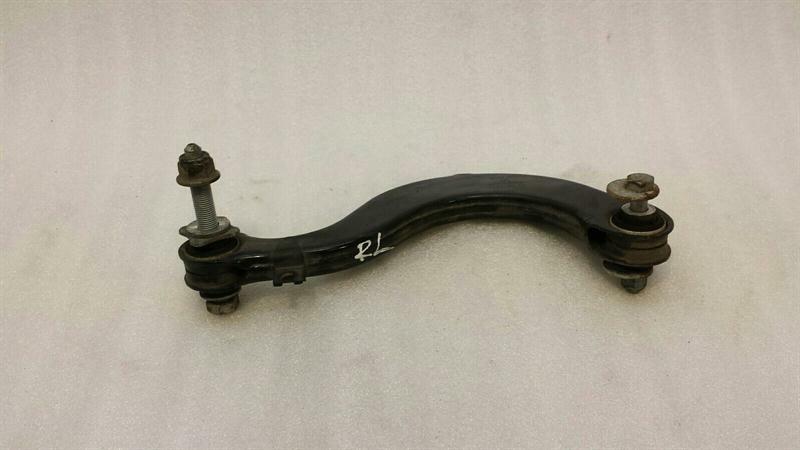 Audi TT (8S) Audi TT 8S TTS Left Rear Wishbone 5Q0505323D Rear Left Side Handlebar Body type: Coupe
Fuel: Petrol