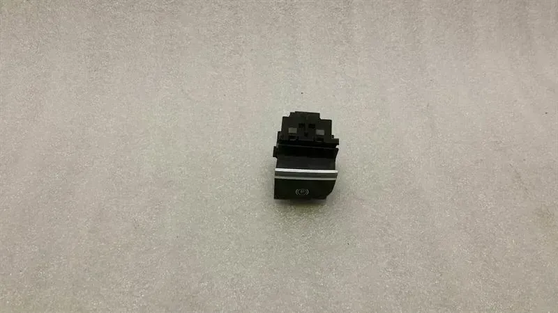 Audi S3 8V RHD parking brake switch 8V2927225C right-hand drive Brand/Model: AUDI S3
Year: 2017
Engine: 1984 cm...