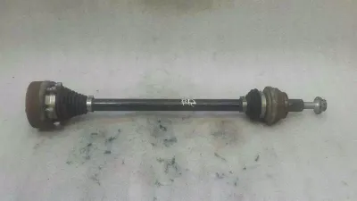 Audi S1 ​​TFSI Drivaxel Bak Höger 1K0501203F Bak Höger Drivaxel