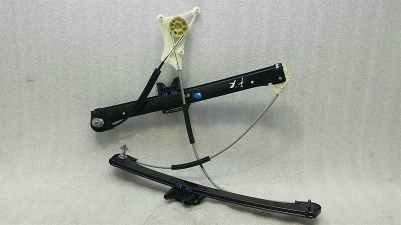 Audi S3 8V Right Front Door Winder 8V4837462 Front Right Window