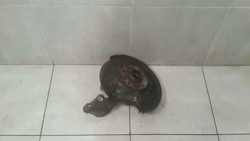 Audi S3 8V right rear hub 5Q0505436J wheel bearing housing rear right RE
