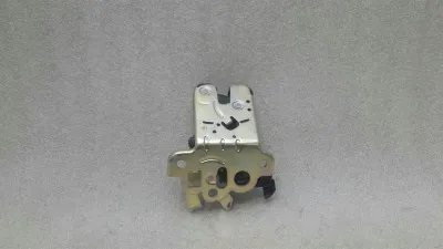 Serrure de coffre Audi S3 8V 4H0827505A Serrure de hayon