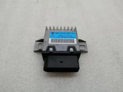 Module électronique ECU 99161802504 pour pompe à carburant Porsche Cayman 718 GT4