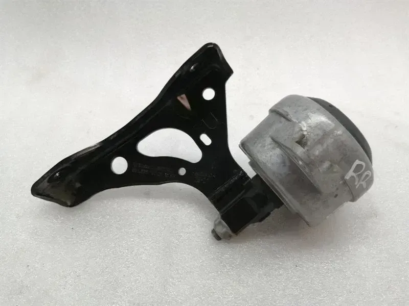 Porsche Boxster (981) Gearbox mount Porsche Boxster 718 Right Gearbox Mount 9813751...