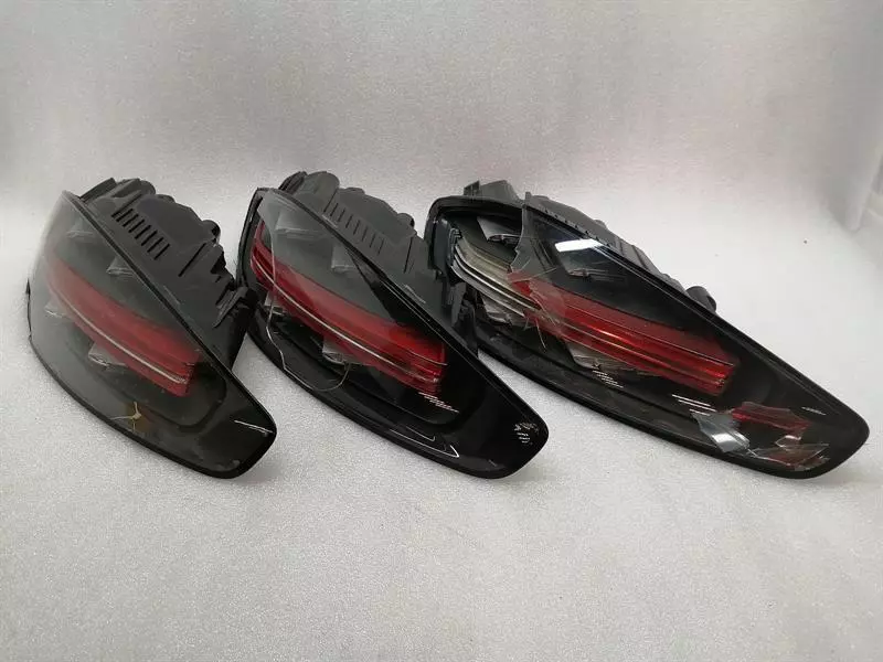 Porsche Boxster (981) Left Rear Light Porsche Boxster 718 left rear light set 9826315...