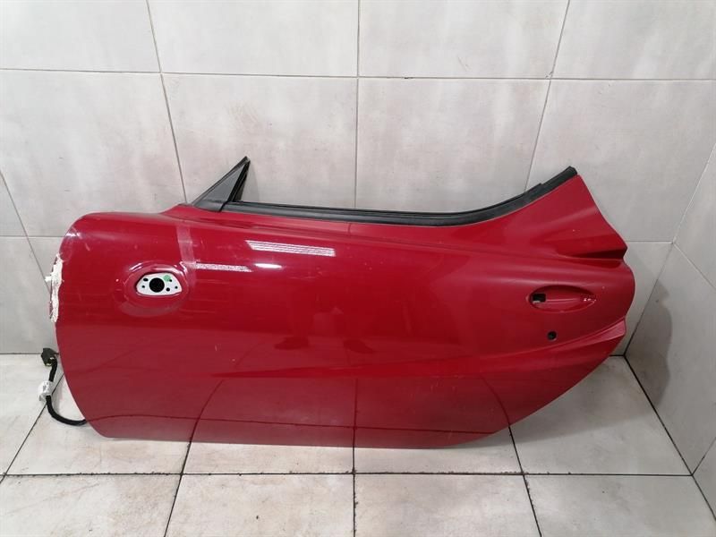 Alfa Romeo 4C type 960 left front door 50529069 door front left 50525965
