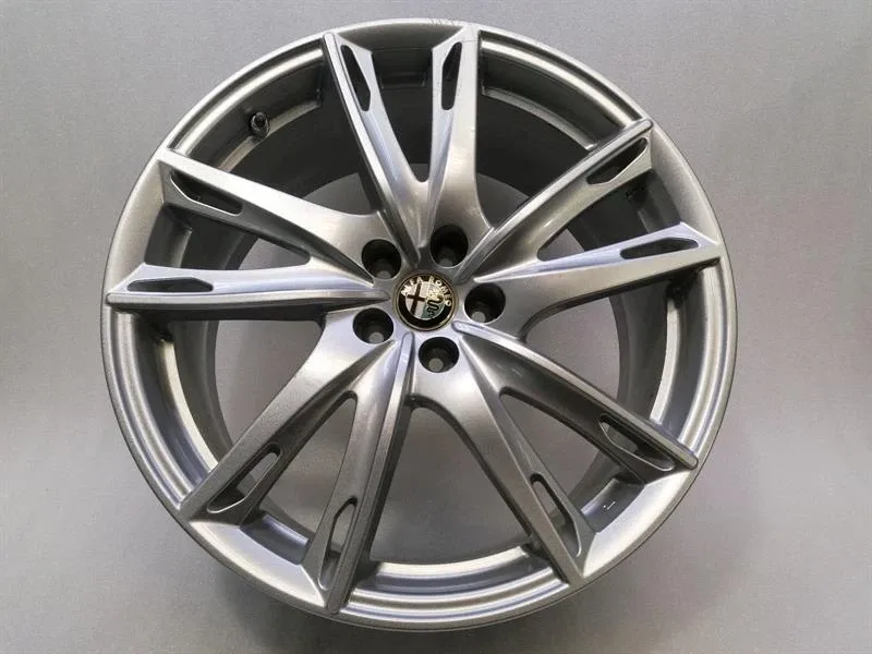 ALFA ROMEO 4C Type 960 Alloy Wheel 50529592 Alloy Rim 8JX18 ET44