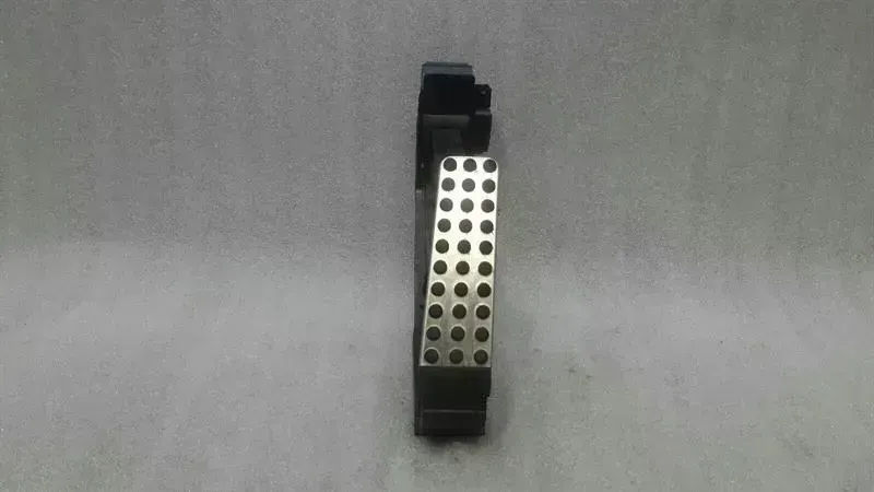 Mercedes-Benz SLK (R171) Gas Pedal (electrical) Mercedes SLK R171 Throttle Pedal (Electrical) A...