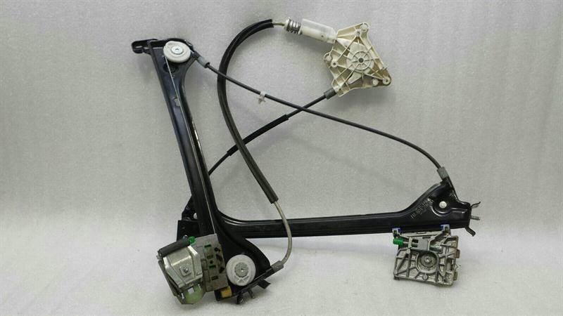 Mercedes-Benz SLK (R171) Left Front Door Winder Mercedes SLK R171 Left Front Door Winder A17172...