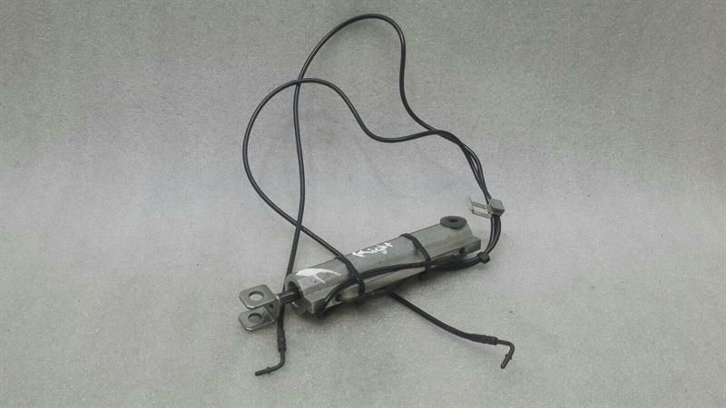 Mercedes SLK R171 Right Hydraulic Cylinder A1718000472 Hydraulic Cylinder RE.