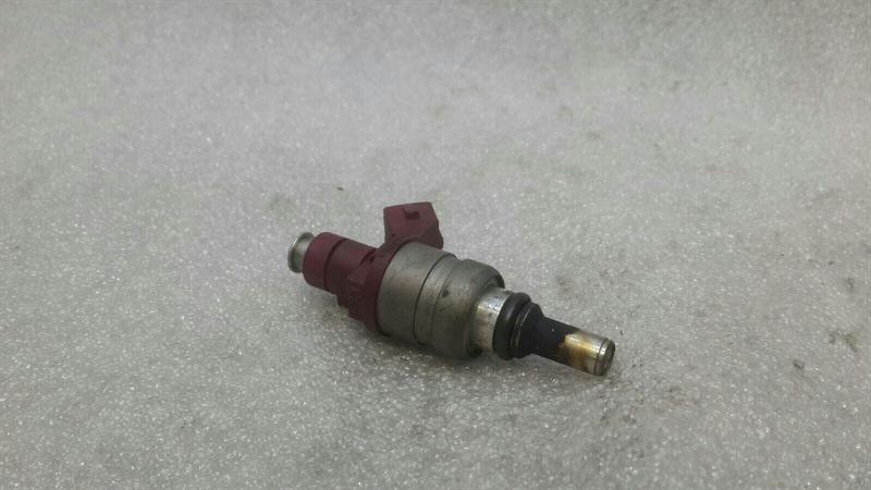 Mercedes-Benz SLK (R171) Injector Mercedes SLK R171 injector A2710780023 injectio...
