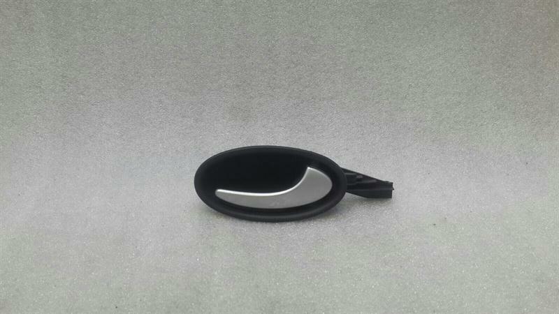 Mercedes-Benz SLK (R171) Door Inner handle Mercedes SLK R171 right door inner handle A1717...