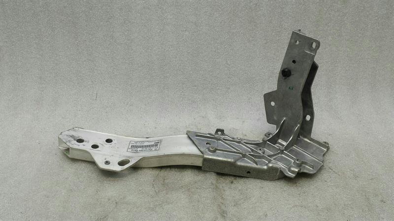 Mercedes-Benz S Coupe (C217) Holder- Bracket Mercedes E Class W213 Front Left Cross Strut A2...